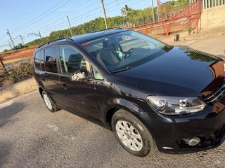 Volkswagen Touran 2011
