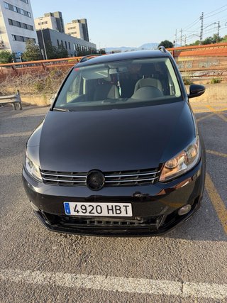 Volkswagen Touran 2011