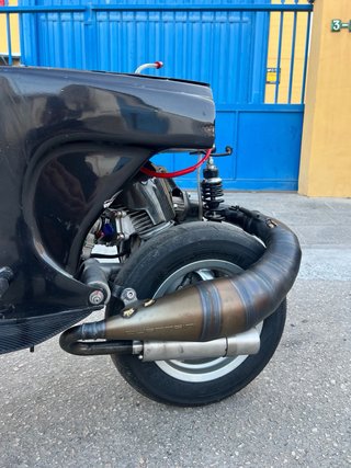 Vespa Super 75 Carbono 1976
