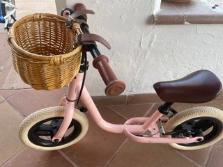 Bicicleta equilibrio Btwin rosa