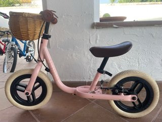 Bicicleta equilibrio Btwin rosa