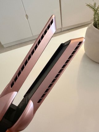 Piastra per capelli Dyson Airstrait Nuova
