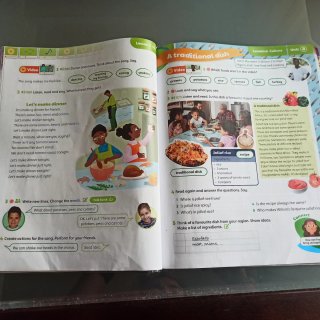 Open Up 4 Class Book