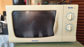 Microondas Taurus Speedy 21L GRILL