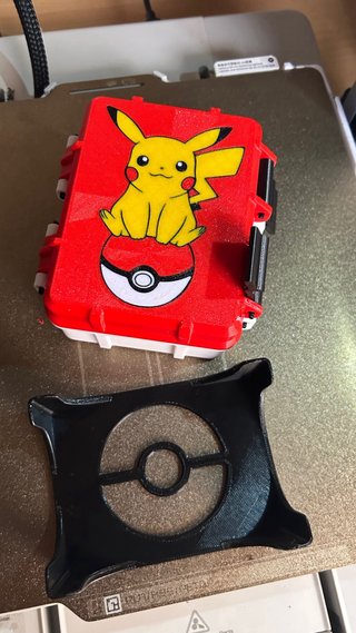 Caja para cartas Pokémon Pikachu