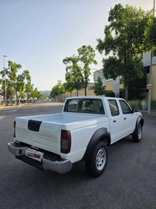 Nissan Pick-up 2002