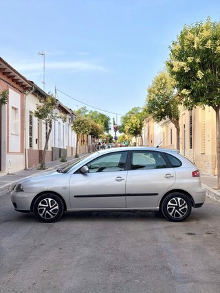 SEAT Ibiza ¡99.000KMS!