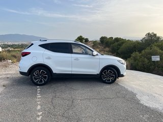 MG ZS Luxury 1.111CV Automático 39.000km