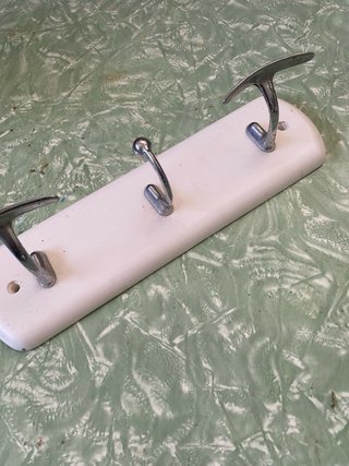 Appendiabiti bianco con ferri