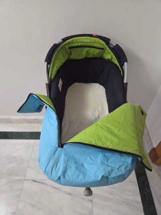 Conjunto Carro Bebé Jane Azul + Maxi-Cosi + Capazo