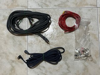 Equipo car audio: Ampli JBL y altavoces Pioneer