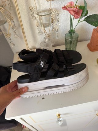 Sandalias Nike Plataforma Negras