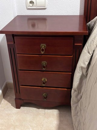 Muebles de habitación madera oscura