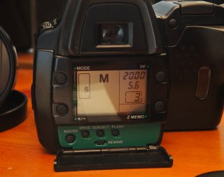 Olympus IS-1000 más accesorios
