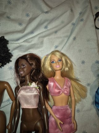 Lote 4 Muñecas Barbie