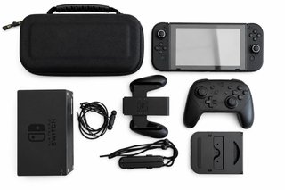 Nintendo Switch (2019) M Pack