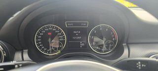 Mercedes-Benz Clase A Automático Tapicería Clara