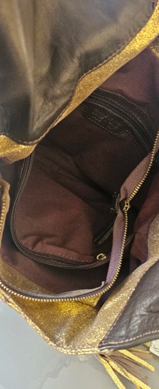 Bolso Piel Italiana Negro y Dorado