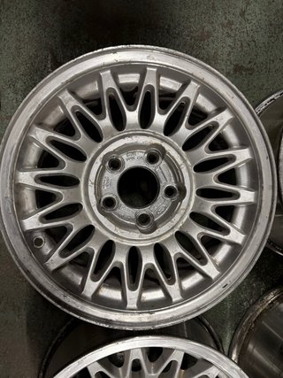 Llantas Ford 15” Antiguas