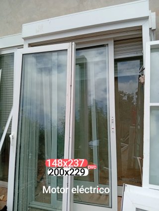 Ventana aluminio doble cristal 130x132
