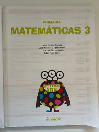1 libro de MATEMÁTICAS (método ABN), 3 de primaria