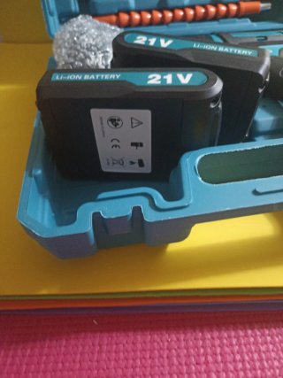 Taladro Atornillador Batería 21V + Accesorios