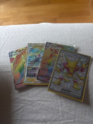 Lote 4 Cartas Pokémon: Alakazam, Kyurem, Magnezone