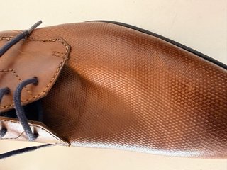 Zapatos de vestir Bugatti Cuero Marrón Talla 43