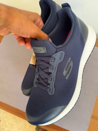 Skechers T41 Azul Marino NUEVAS A ESTRENAR!!