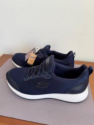 Skechers T41 Azul Marino NUEVAS A ESTRENAR!!