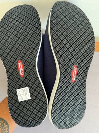 Skechers T41 Azul Marino NUEVAS A ESTRENAR!!