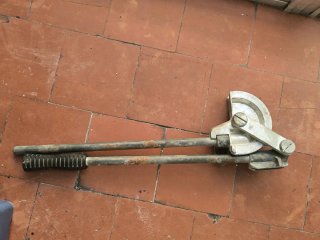 Lote herramientas:2 Llave de Grifa DROP y doblador