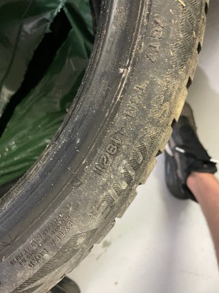 Juego Neumáticos Bridgestone 225/40R18 92V