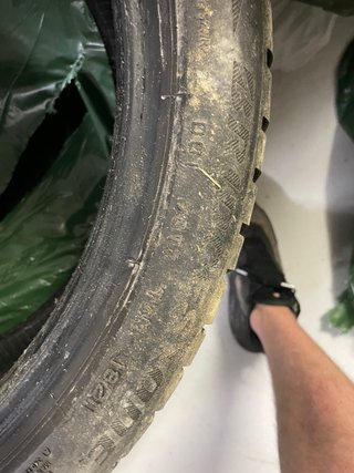 Juego Neumáticos Bridgestone 225/40R18 92V