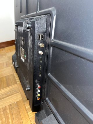 Smart Tech 40 TV - Modelo 40FN01V1 - Para piezas