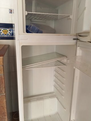 Nevera blanca