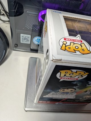 Funko Pop! Deluxe Superman 537 Tamaño 6"