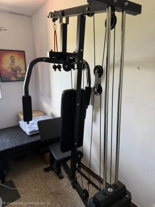 Máquina de ejercicios multifuncional