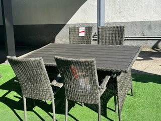 Nueva terraza de mesa + 4 sillas