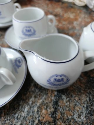 Juego de café porcelana blanco y azul