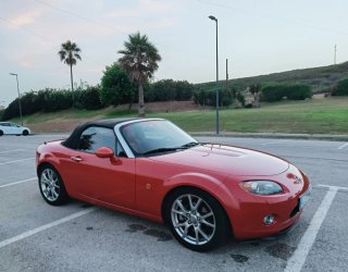 Mazda MX-5 2.0