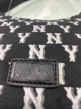 Bolso Hombro MLB NY Yankees Negro Blanco