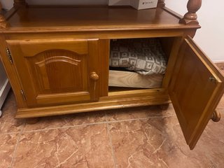 Mueble TV madera clásico cajón y puertas