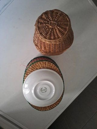 Cestas de mimbre y ratán