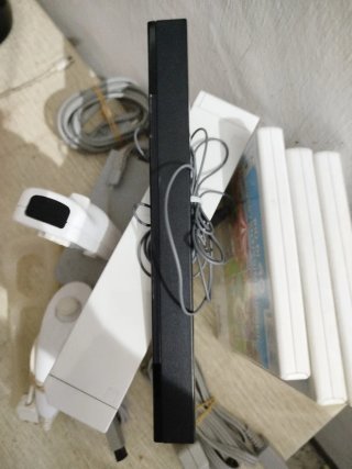 Nintendo Wii Completo con 3 Giochi