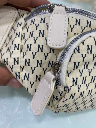 Riñonera NY Yankees MBL Beige