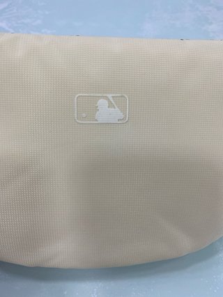Riñonera NY Yankees MBL Beige