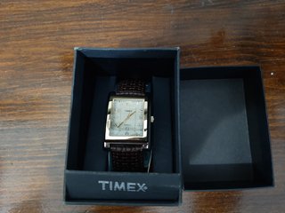 RELOJ TIMEX NUEVO. ANTIGUO STOCK DE TIENDA