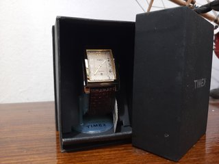 RELOJ TIMEX NUEVO. ANTIGUO STOCK DE TIENDA