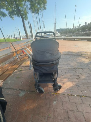 Carrito de bebé casi nuevo